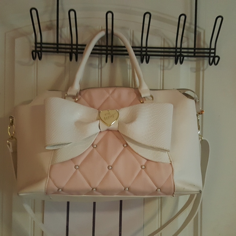 Betsey Johnson bow purse